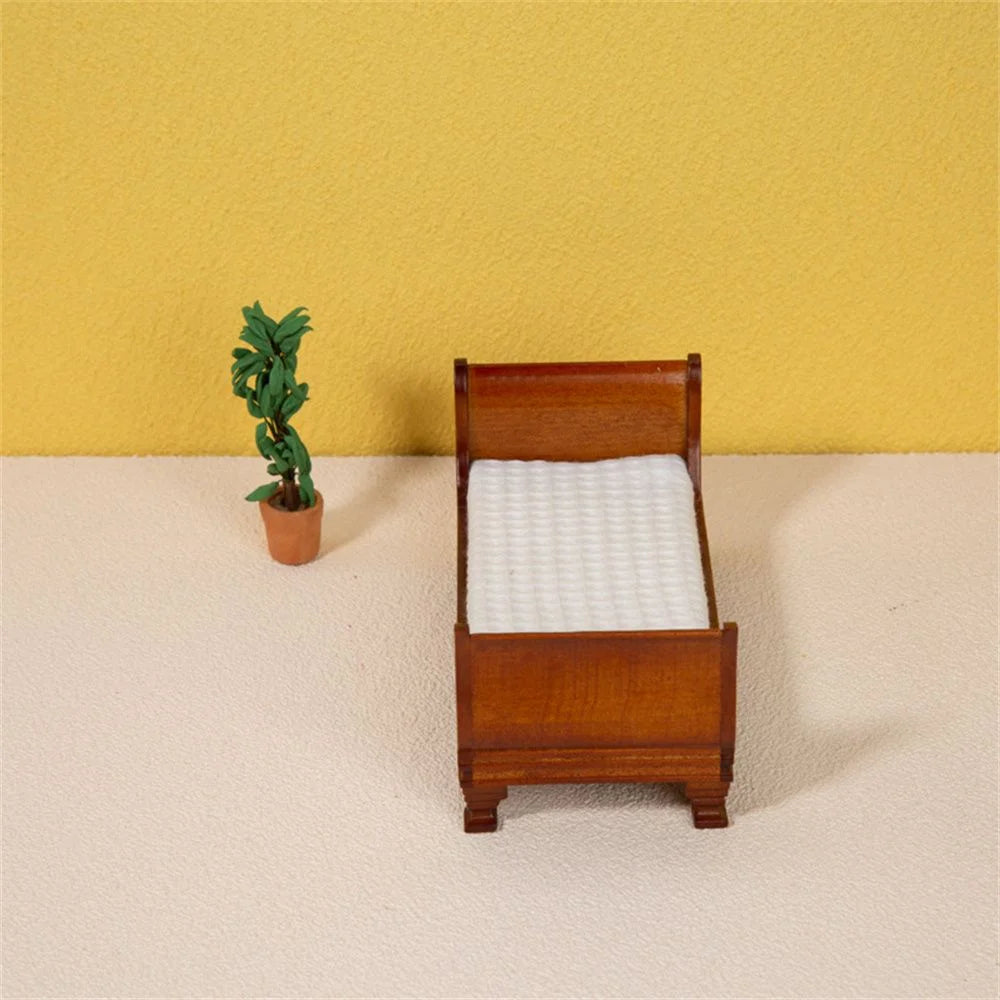 1:12 Dollhouse Bed Model Toy O27722