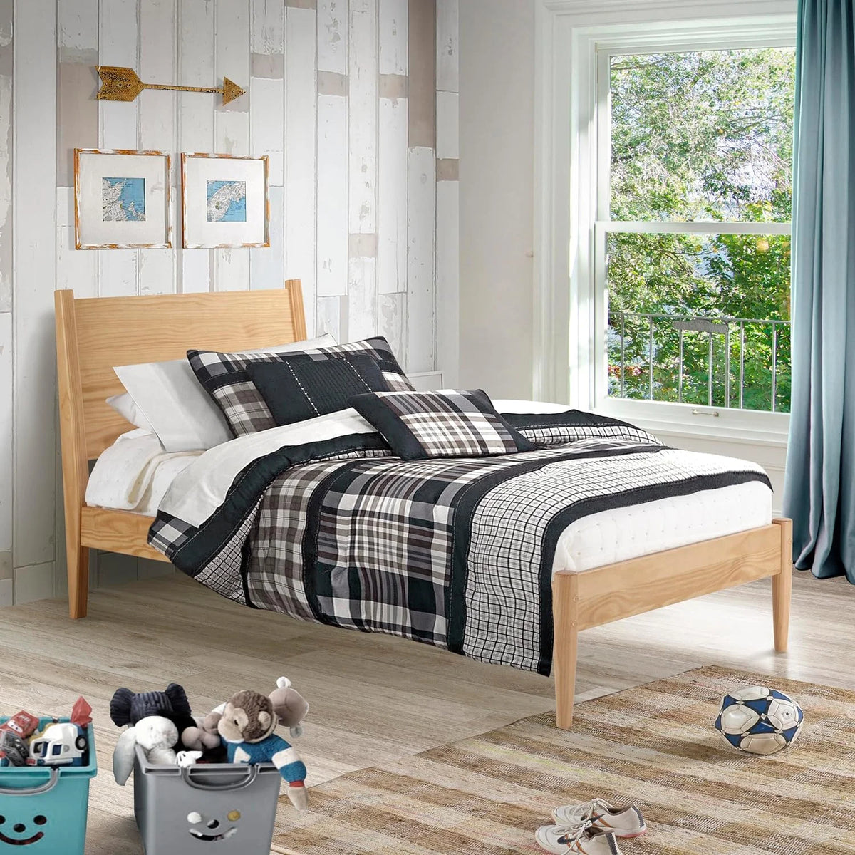 Full Size Oak Panel Bed U542