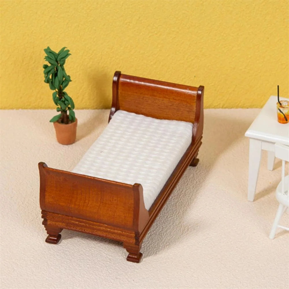 1:12 Dollhouse Bed Model Toy O27722