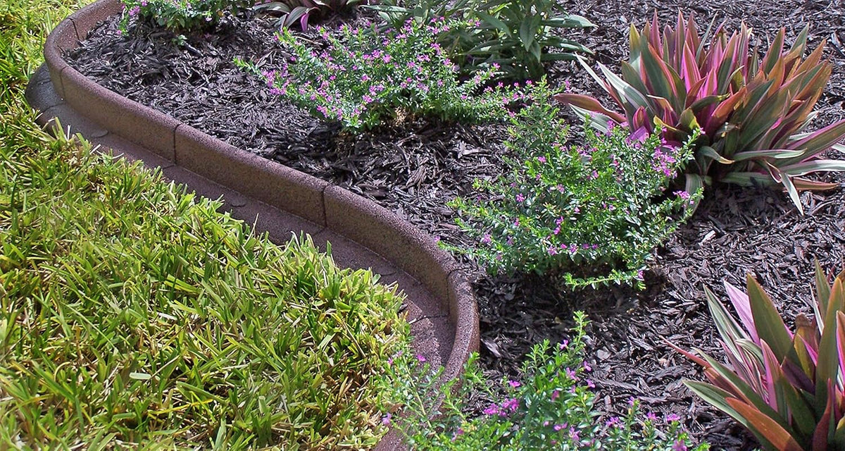 Brown Recycled Rubber 4ft Lawn Edging (6pc Box) A89835