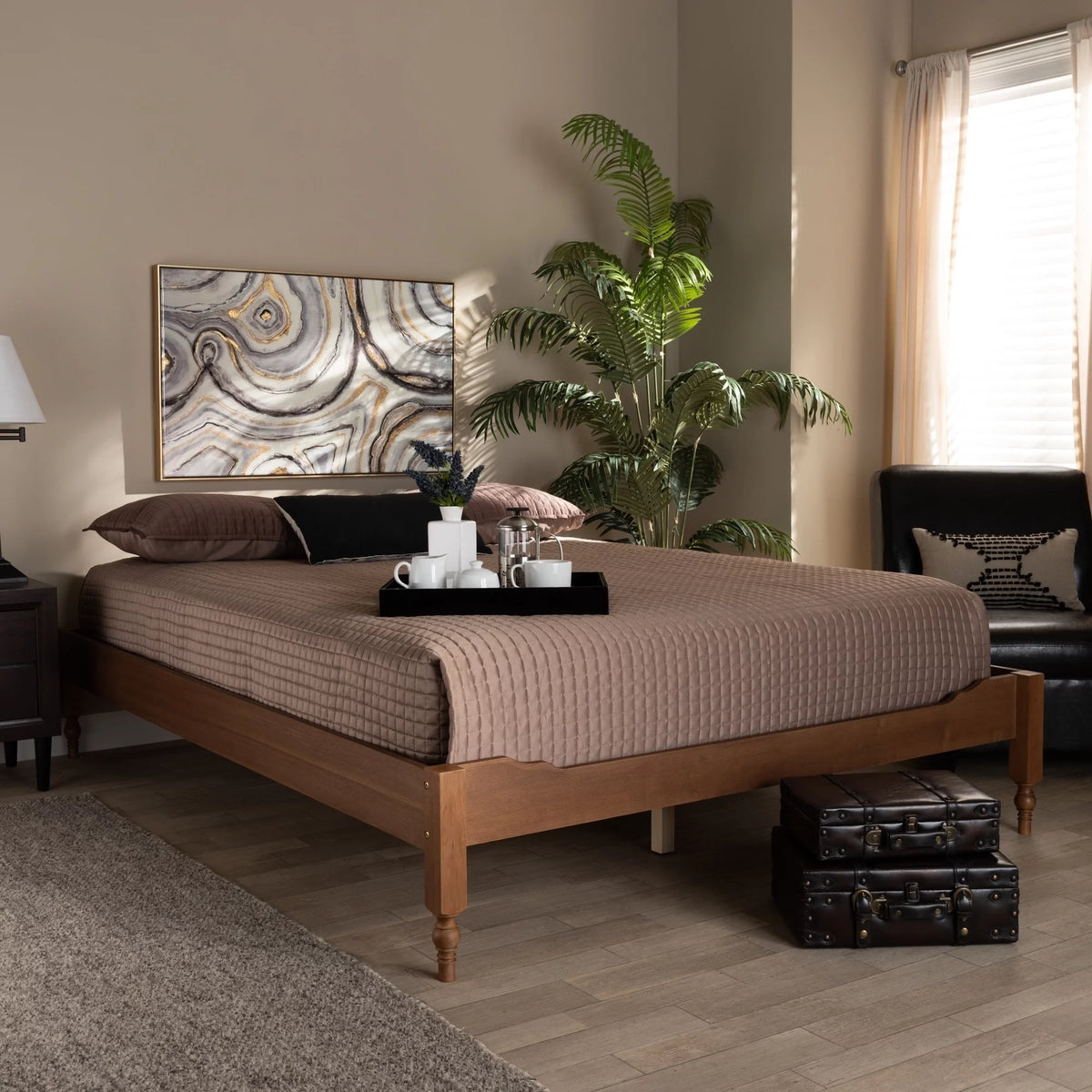 Antique White Wood Platform Bed Frame King T72906