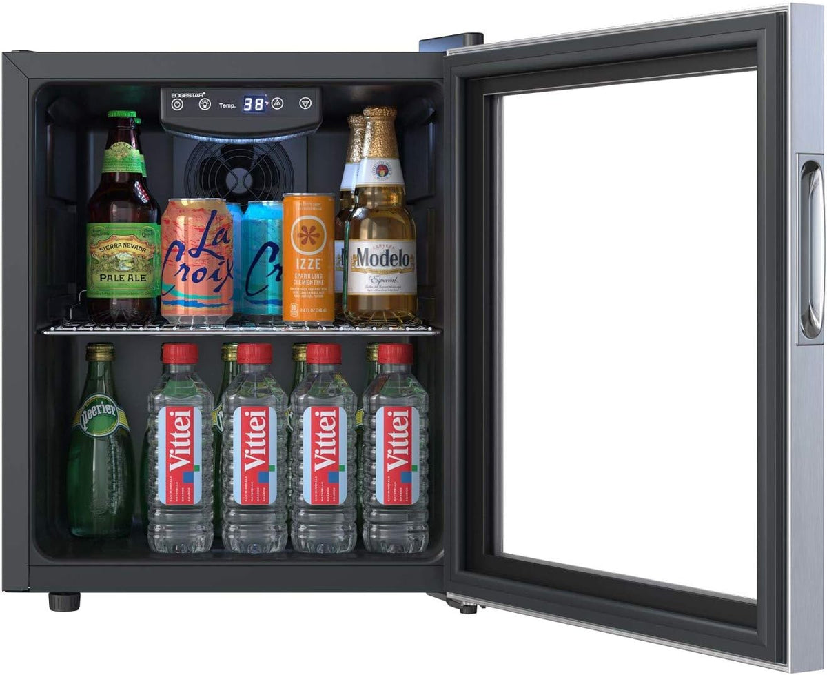 18 Inch Wide 52 Can Capacity Beverage Center C924