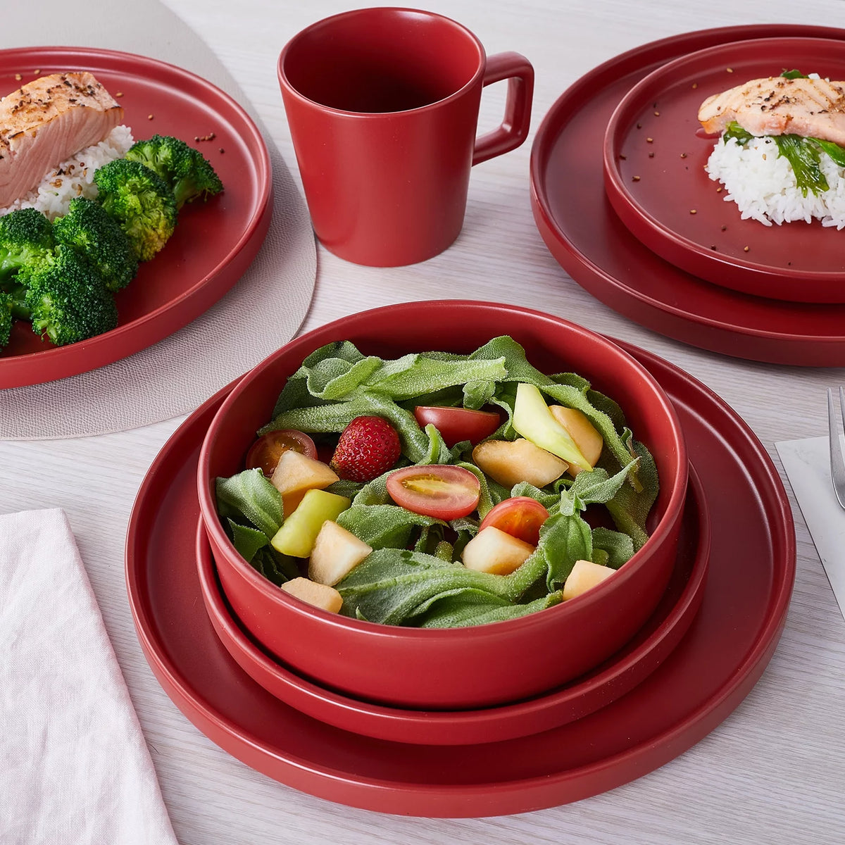 32-Piece Stoneware Dinnerware Set Q48483