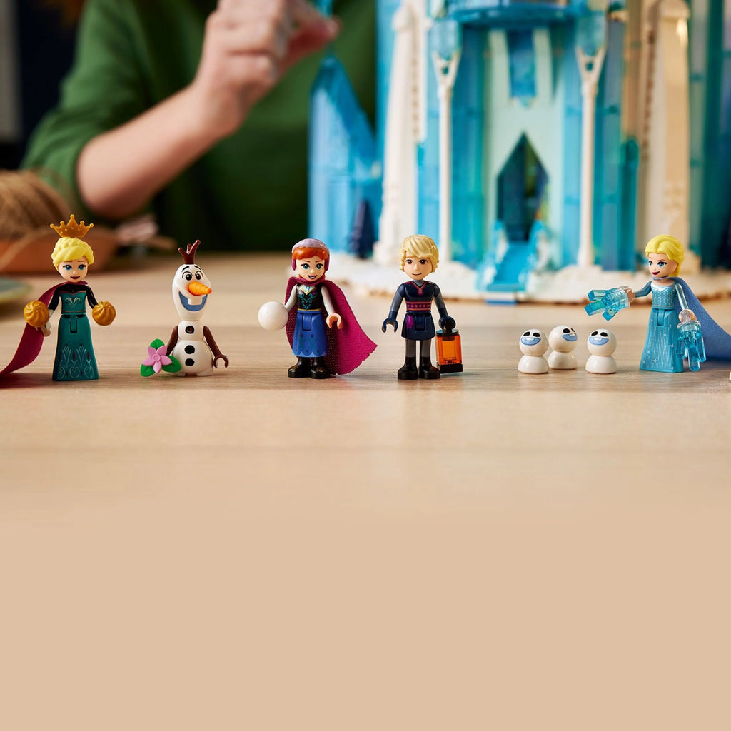 Disney Princess Ice Castle Building Toy with Anna and Elsa Mini Doll Figures L647787